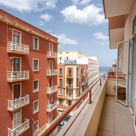 Casa Bonaive, Ampio Trilocale Vista Mare Apartment Bari Ngoại thất bức ảnh